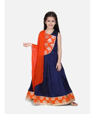 Round Panel Foil Print Lehenga 3
