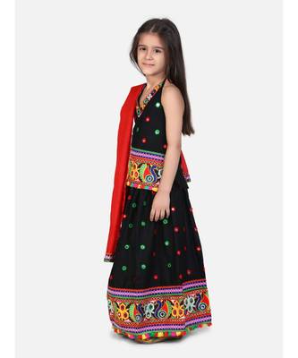 Mirror Embroidery Halter Neck Chaniya Choli 3
