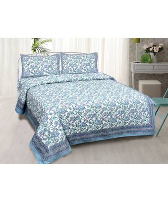 Fantastic Flowers Blue Double Bedsheet 1
