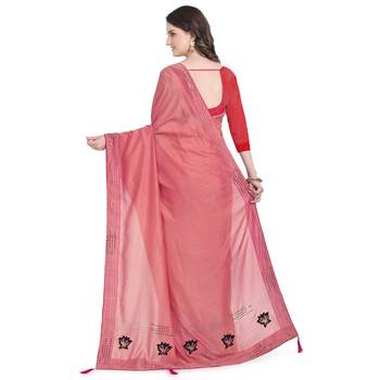 Purple hand woven georgette saree with blouse 3