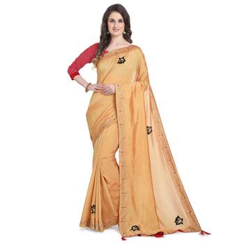 Yellow hand woven georgette saree with blouse 1