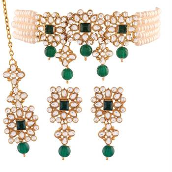 Traditional Pearl & Kundan Choker Necklace Set with Maang Tikka for Women (ML224WG) 3
