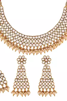 Pearl Necklace Set With Maang Tika & Earrings for Women 