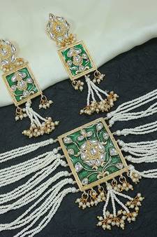 Traditional Padmavati Pearl & Kundan Necklace with Earrings For Women (ML118G)