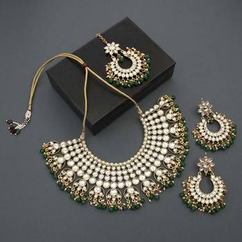 I Jewels Traditional Gold Plated Kundan Pearl Wedding Choker Jewellery Set Earrings & Maang Tikka for Women (K7077G) 1