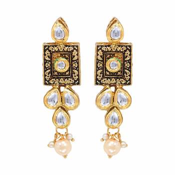 Traditional Kundan & Beads Choker Necklace Jewellery Set for Women  3