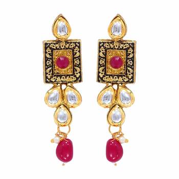 Traditional Gold Plated Kundan & Beads Choker Necklace Jewellery Set for Women  3