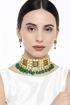 Traditional Gold Plated Kundan & Beads Choker Necklace Jewellery Set for Women (K7082G)