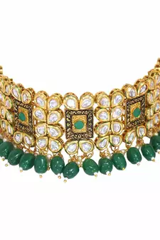 Traditional Gold Plated Kundan & Beads Choker Necklace Jewellery Set for Women 
