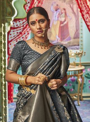 Grey woven banarasi silk saree with blouse 4