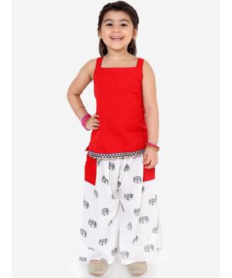 Red Strappy Top With Pocket Palazzo And Face Mask 1