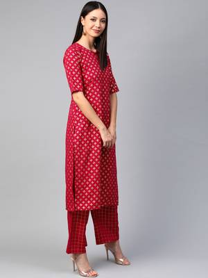 Pink printed crepe kurtas-and-kurtis 3