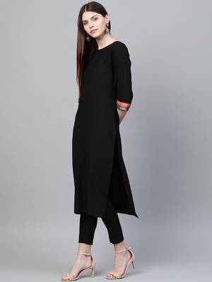 Black printed rayon kurtas-and-kurtis 3
