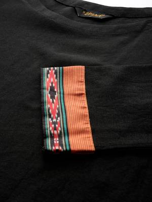 Black printed rayon kurtas-and-kurtis 4