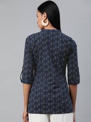 Navy-blue printed cotton tunics 3
