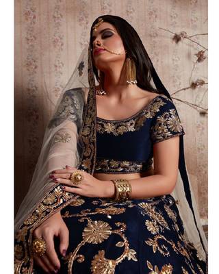 Blue embroidered velvet semi stitched lehenga 4