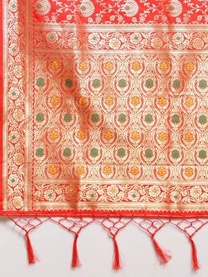 Red woven semi silk saree  with blouse 4