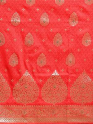 Red woven semi silk saree  with blouse 3