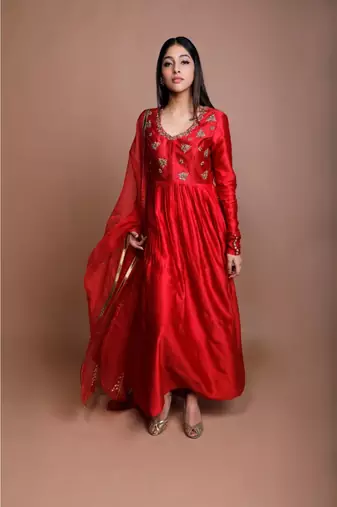 Showshaa Antique Gold Embroidered Pleated Anarkali