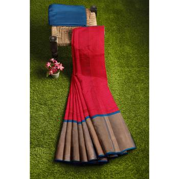 Pink hand woven andhra pradesh handloom saree with blouse 4