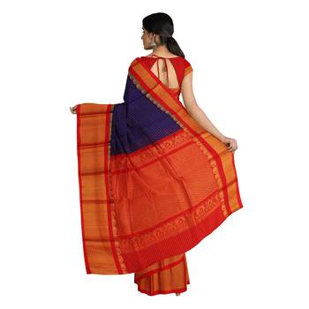 Blue hand woven andhra pradesh handloom saree with blouse 3
