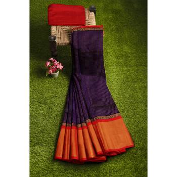 Blue hand woven andhra pradesh handloom saree with blouse 4