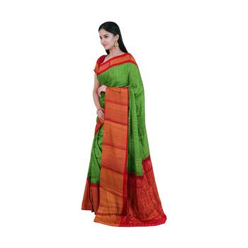 Light green hand woven andhra pradesh handloom saree with blouse 2