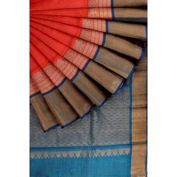 Light pink hand woven andhra pradesh handloom saree with blouse 4