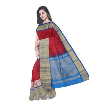 Red hand woven andhra pradesh handloom saree with blouse 2