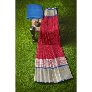 Red hand woven andhra pradesh handloom saree with blouse 4
