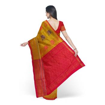 Yellow hand woven andhra pradesh handloom saree with blouse 3