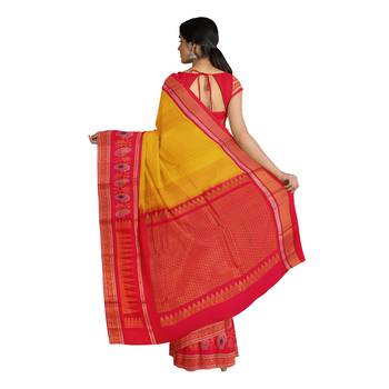 Yellow hand woven andhra pradesh handloom saree with blouse 3