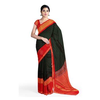 Dark green hand woven andhra pradesh handloom saree with blouse 1