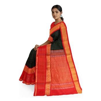 Dark green hand woven andhra pradesh handloom saree with blouse 2