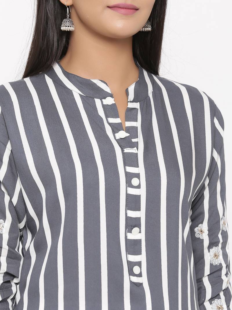 Women's Gray Cotton Printed A-line Kurta plazzo