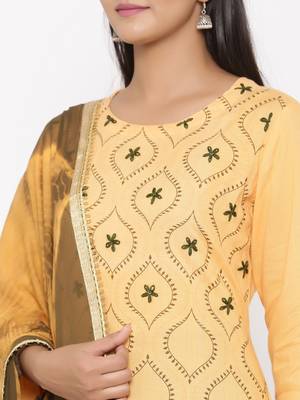 Women's Yellow Cotton Printed A-line Kurta plazzo 2