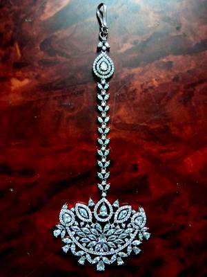 Platinum cubiczirconia maang-tikka 1