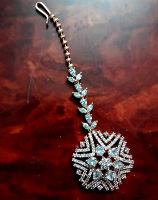 White cubiczirconia maang-tikka 2