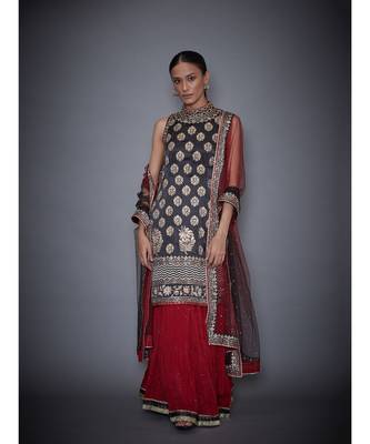  RI black satin Sleeveless Kurta Set  1