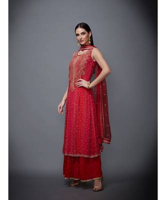 Ri Ritu Kumar red chiffon Round Neck Sleeveless Kurta With Palazzo & Dupatta 3
