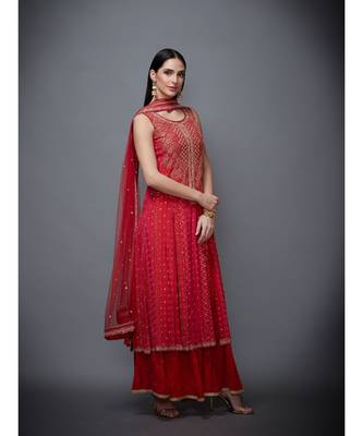 Ri Ritu Kumar red chiffon Round Neck Sleeveless Kurta With Palazzo & Dupatta 4