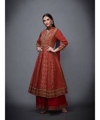RI Beige Rayon Kurta Set 2
