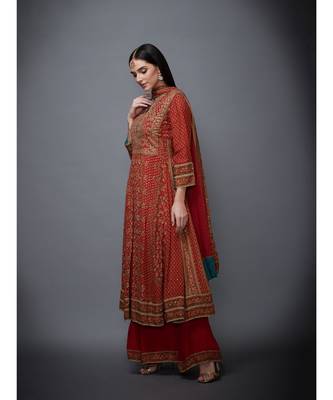 RI Beige Rayon Kurta Set 3