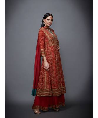 RI Beige Rayon Kurta Set 4