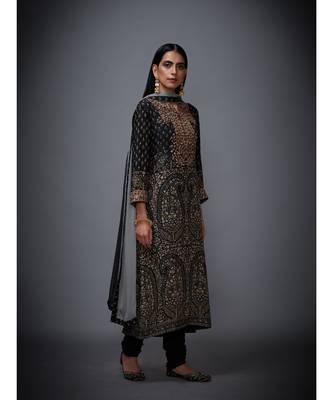  RI Black And Beige Embroidered Kurta Set 4