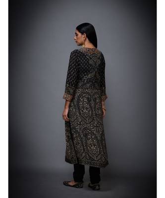  RI Black And Beige Embroidered Kurta Set 5