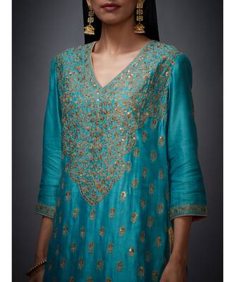 Ri Ritu Kumar Turquoise & Gold Embroidered Kurta With Dupatta And Palazzo 5