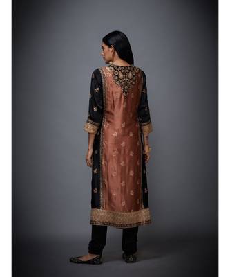 RI Black satin Geometric Print Kurta Set 4