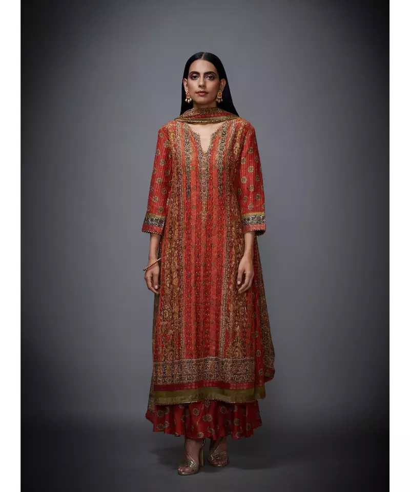 Ri Ritu Kumar Green cotton silk Kurta With Skirt & Dupatta
