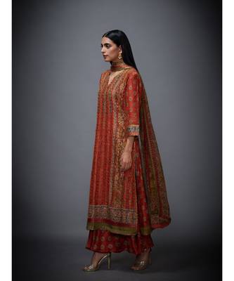 Ri Ritu Kumar Green cotton silk Kurta With Skirt & Dupatta 3